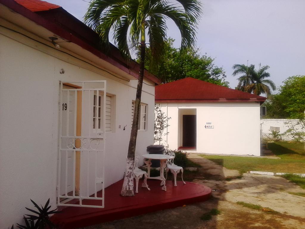 Executive Mammee Bay Hotel Ocho Rios Exterior foto